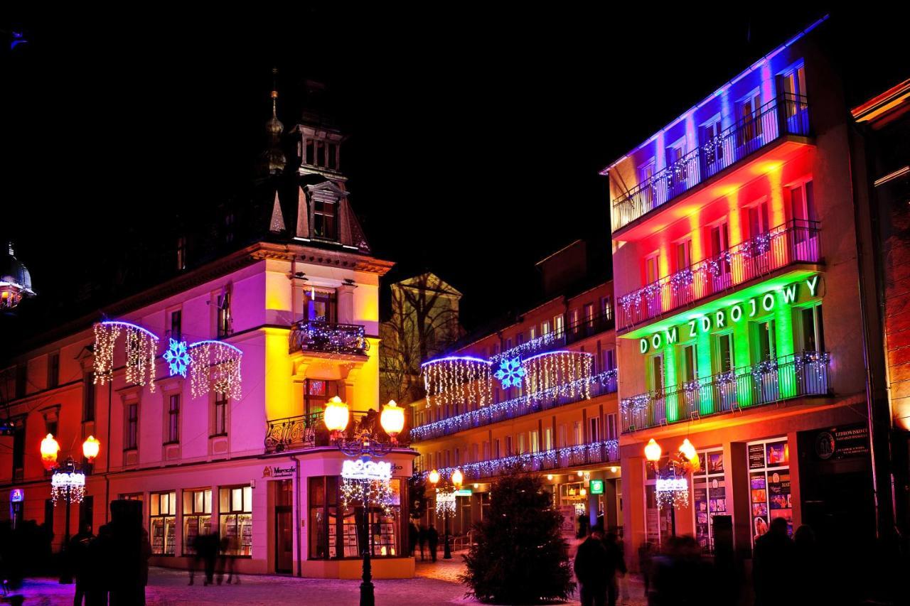 Aparthotel Dom Zdrojowy Jelenia Góra Exterior foto